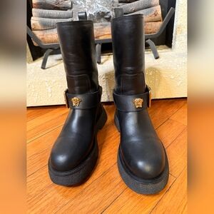 Black Leather Boots with Gold Medusa Detail